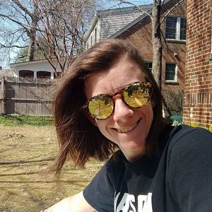 Meet your Posher, Anne